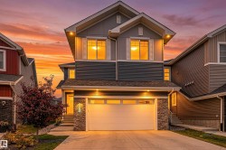 3207 160 Street SW  Edmonton, AB T6W 5A1