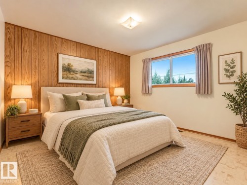 Wood panel accent wall - 5904 94 Avenue Nw, Edmonton, AB 