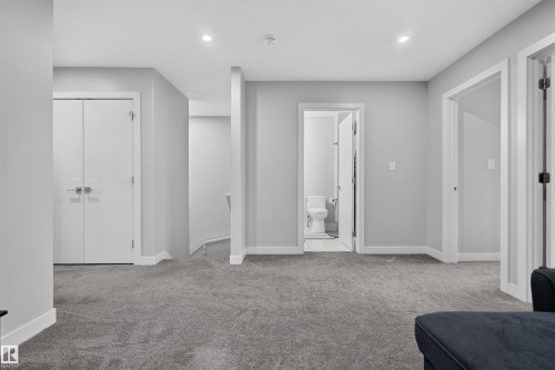 452 Roberts Crescent, Leduc, AB 