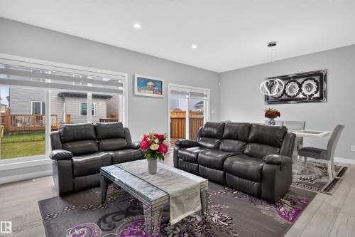 452 Roberts Crescent, Leduc, AB 