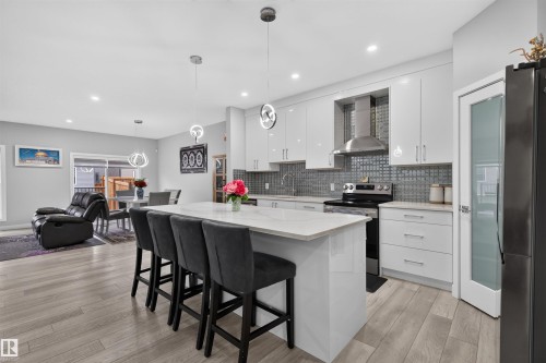 452 Roberts Crescent, Leduc, AB 