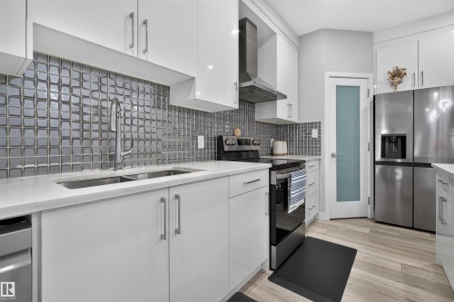 452 Roberts Crescent, Leduc, AB 