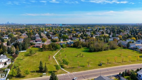18919 91 Avenue Nw, Edmonton, AB 