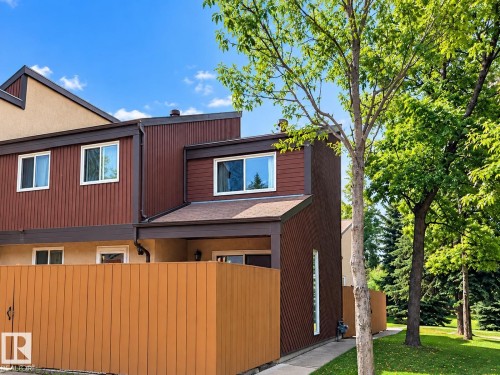 7209 180 Street NW  Edmonton, AB T5T 3G1
