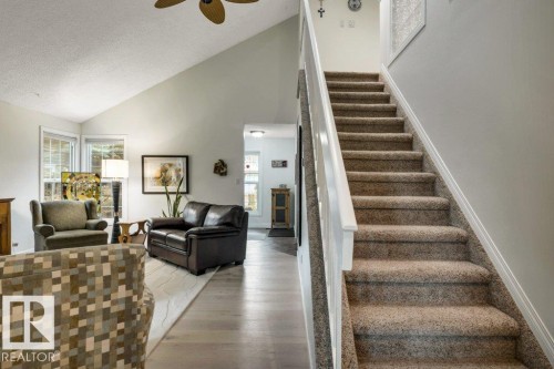 6 Wakefield Place, St. Albert, AB 