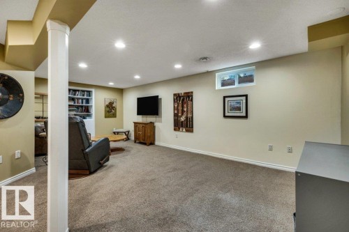 6 Wakefield Place, St. Albert, AB 