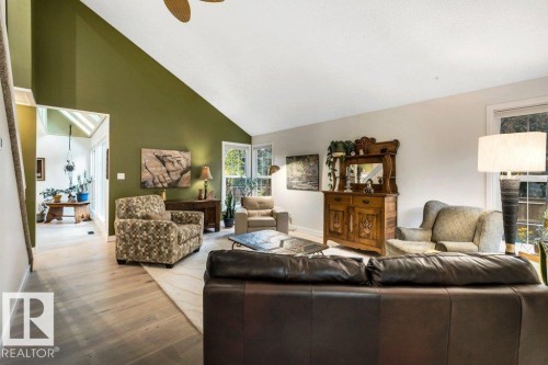 6 Wakefield Place, St. Albert, AB 