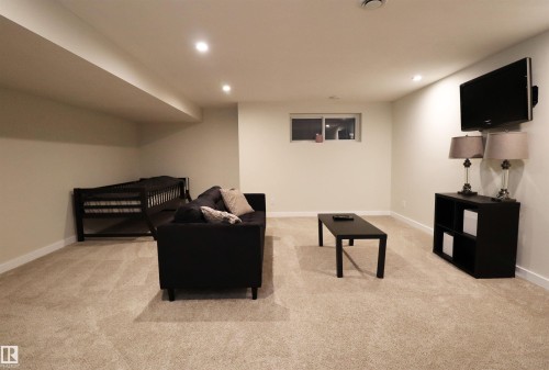 44 Hartwick Manor, Spruce Grove, AB 