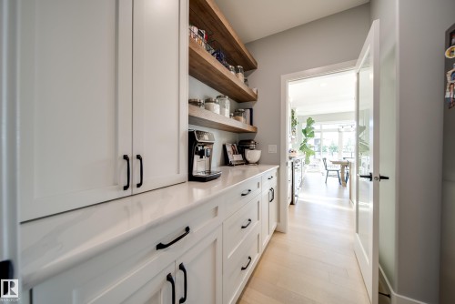 6843 Knox Loop Sw, Edmonton, AB 