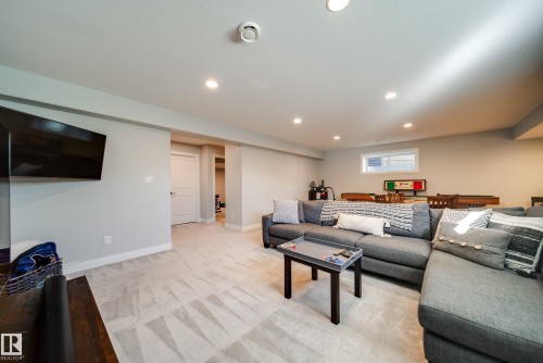 6843 Knox Loop Sw, Edmonton, AB 
