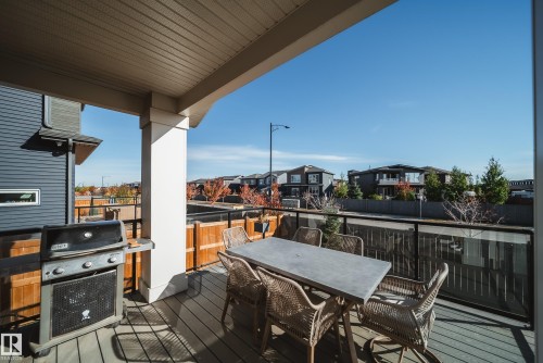 6843 Knox Loop Sw, Edmonton, AB 