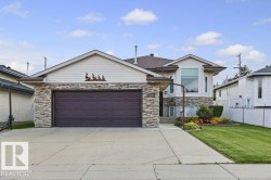 16103 67 Street NW  Edmonton, AB T5Z 3C5