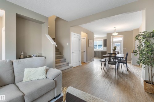 6090 Rosenthal Way Nw, Edmonton, AB 