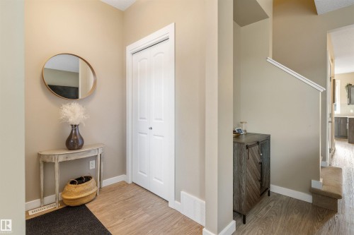 6090 Rosenthal Way Nw, Edmonton, AB 