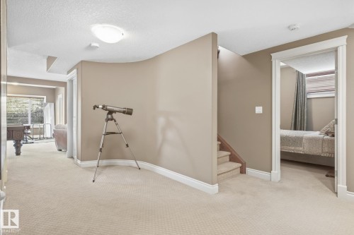 4024 Mactaggart Drive Nw, Edmonton, AB 