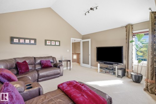 4024 Mactaggart Drive Nw, Edmonton, AB 