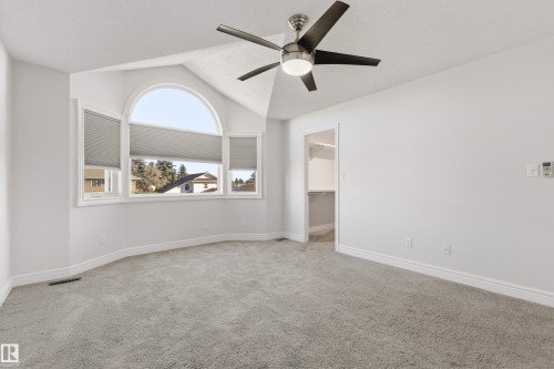 18907 90 Avenue Nw, Edmonton, AB 