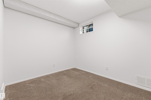 18907 90 Avenue Nw, Edmonton, AB 
