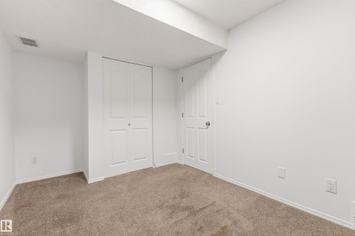 18907 90 Avenue Nw, Edmonton, AB 