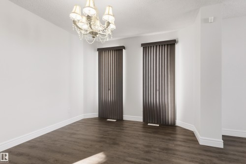 18907 90 Avenue Nw, Edmonton, AB 
