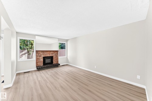 2343 139 Avenue Nw, Edmonton, AB 