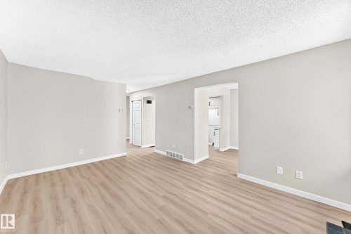 2343 139 Avenue Nw, Edmonton, AB 