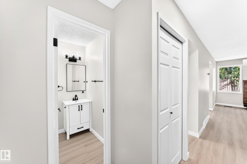 2343 139 Avenue Nw, Edmonton, AB 