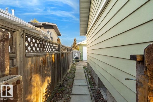 75 Mohawk Crescent, Leduc, AB 