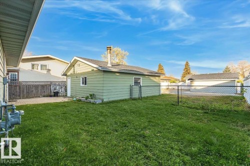 75 Mohawk Crescent, Leduc, AB 
