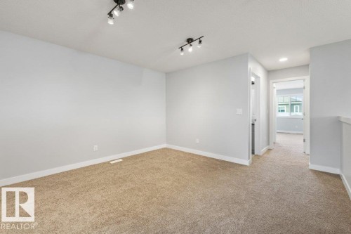 9355 Pear Link Link Sw, Edmonton, AB 