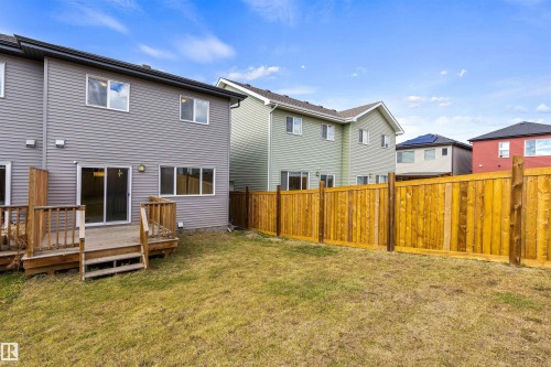 9355 Pear Link Link Sw, Edmonton, AB 