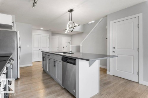 9355 Pear Link Link Sw, Edmonton, AB 