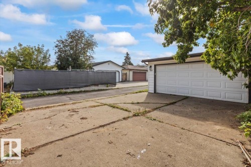 3607 106A Street Nw, Edmonton, AB 