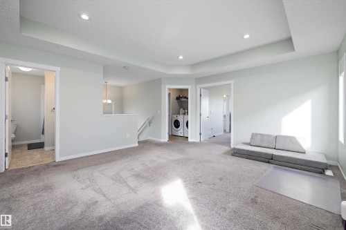 2927 11 Street Nw, Edmonton, AB 