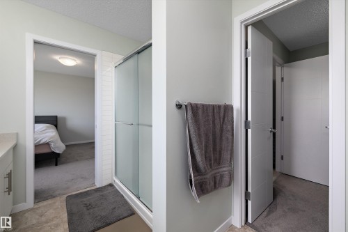 2927 11 Street Nw, Edmonton, AB 