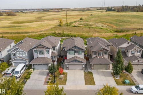 2927 11 Street Nw, Edmonton, AB 