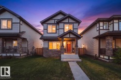15927 13 Avenue SW  Edmonton, AB T6W 3N6