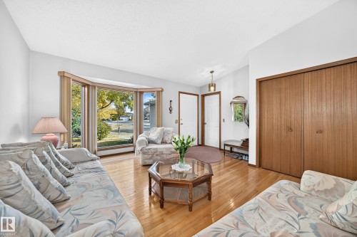 47 Deerbourne Drive, St. Albert, AB 