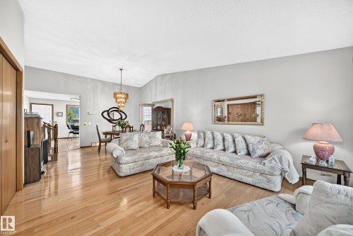 47 Deerbourne Drive, St. Albert, AB 