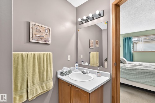 47 Deerbourne Drive, St. Albert, AB 
