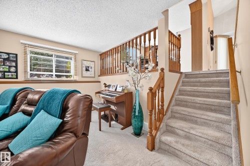 47 Deerbourne Drive, St. Albert, AB 