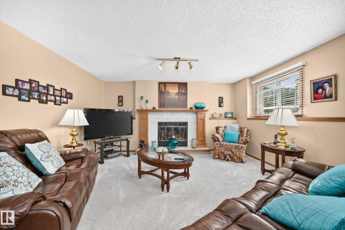 47 Deerbourne Drive, St. Albert, AB 