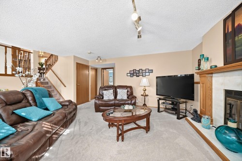 47 Deerbourne Drive, St. Albert, AB 