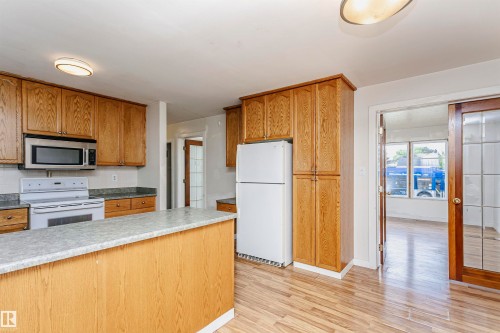 13407 82 Street Nw, Edmonton, AB 
