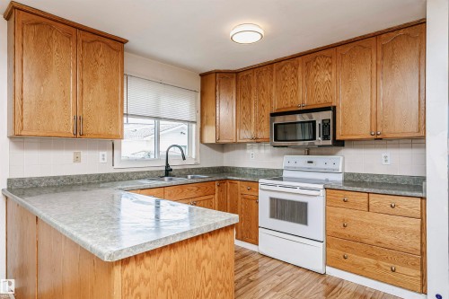 13407 82 Street Nw, Edmonton, AB 