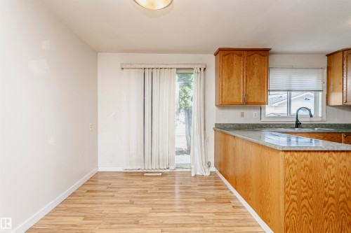 13407 82 Street Nw, Edmonton, AB 