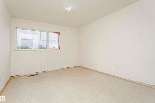 13407 82 Street Nw, Edmonton, AB 