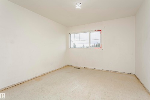 13407 82 Street Nw, Edmonton, AB 
