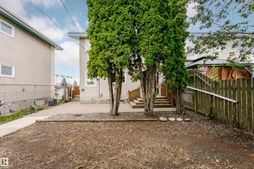 13407 82 Street Nw, Edmonton, AB 