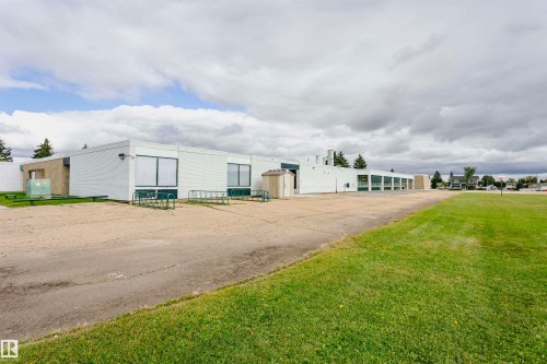 13407 82 Street Nw, Edmonton, AB 